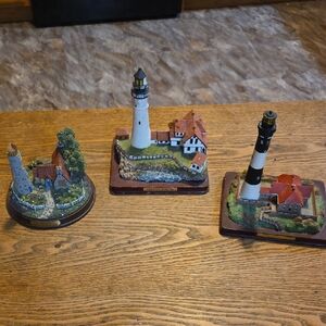Lighthouse Figurine Set